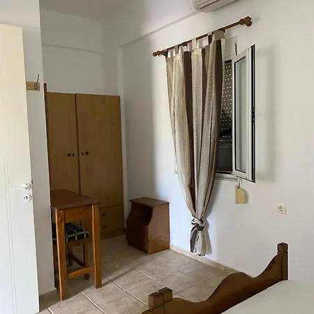 Miros Apts In 50m From The 度假居 阿齐亚·佩拉加